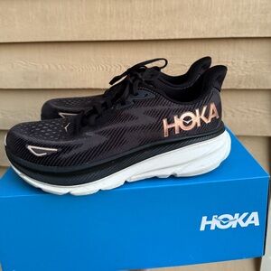 Clifton 9 Women’s Running Shoe